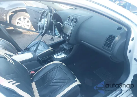 2009 Nissan Altima 2.5 S from USA, damaged, VIN 1N4AL21E09N546952